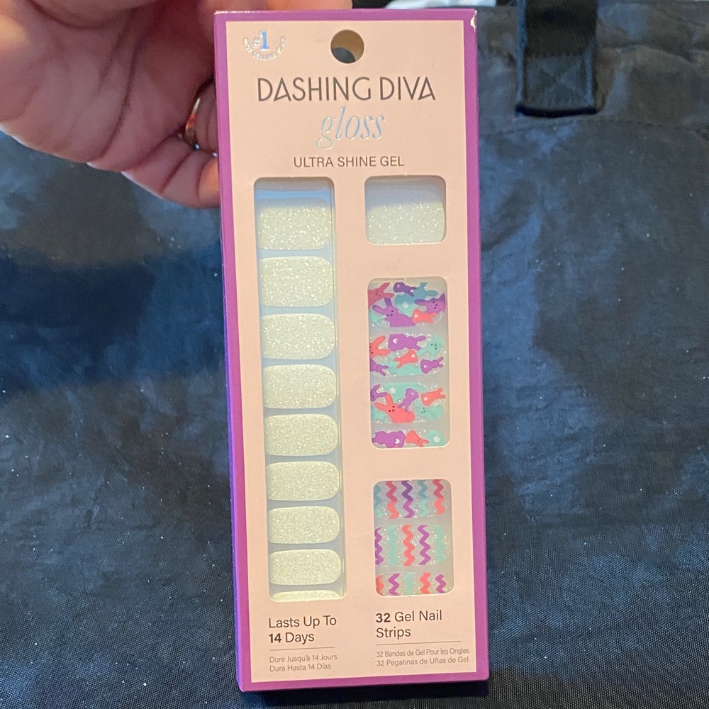 DASHING DIVA Gloss Ultra Shine Gel Nail Strips - for Easter!